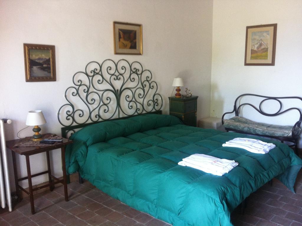 La Rocca Della Rosa Zafferana Etnea Quarto foto